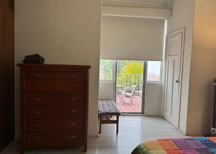 Casa Luna Pensión *